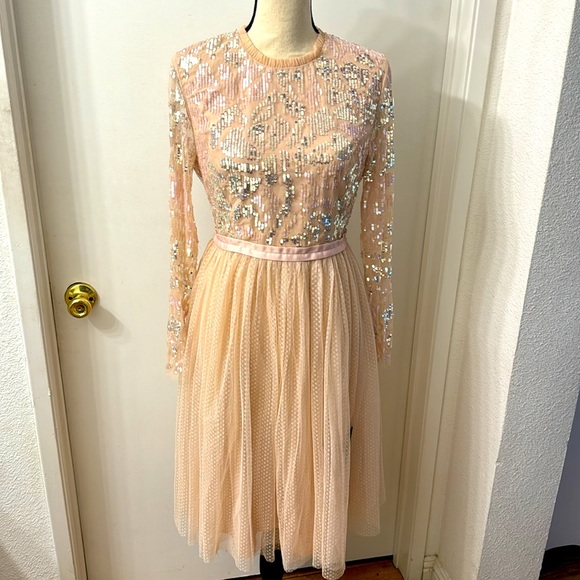 NWT NEEDLE & THREAD gloss midi dress in Blush pink size 10 US size 8 - Picture 4 of 6
